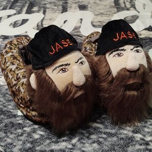 Duck Dynasty Jase Robertson Plush Slippers 9-10
